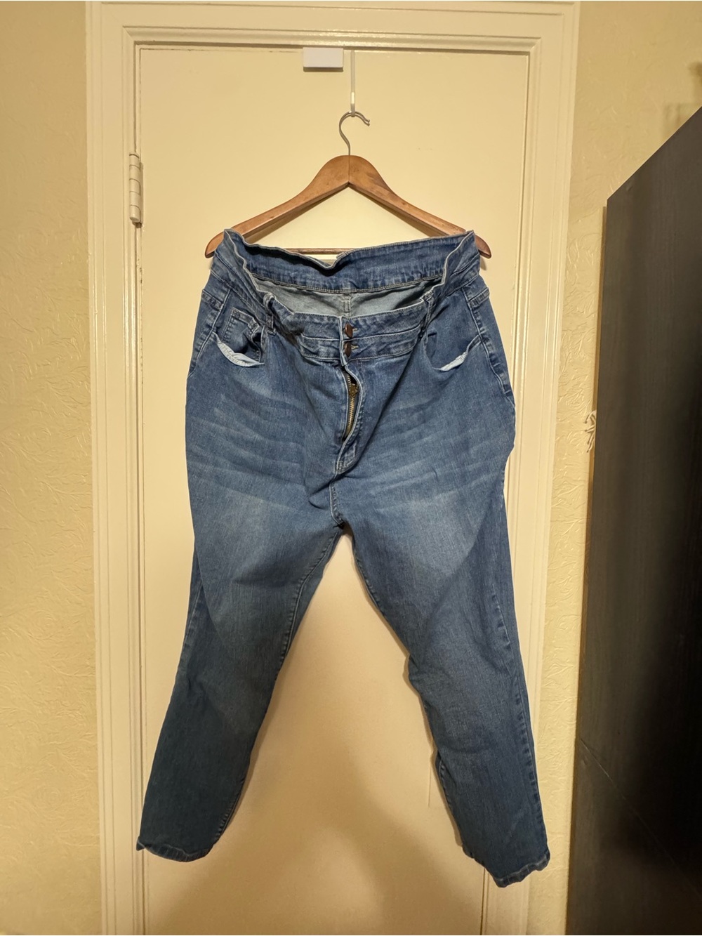 SHEIN Light Blue Boyfriend Jeans